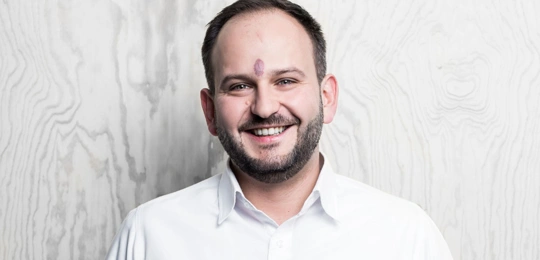 alexander iliev enloc-1000x622.